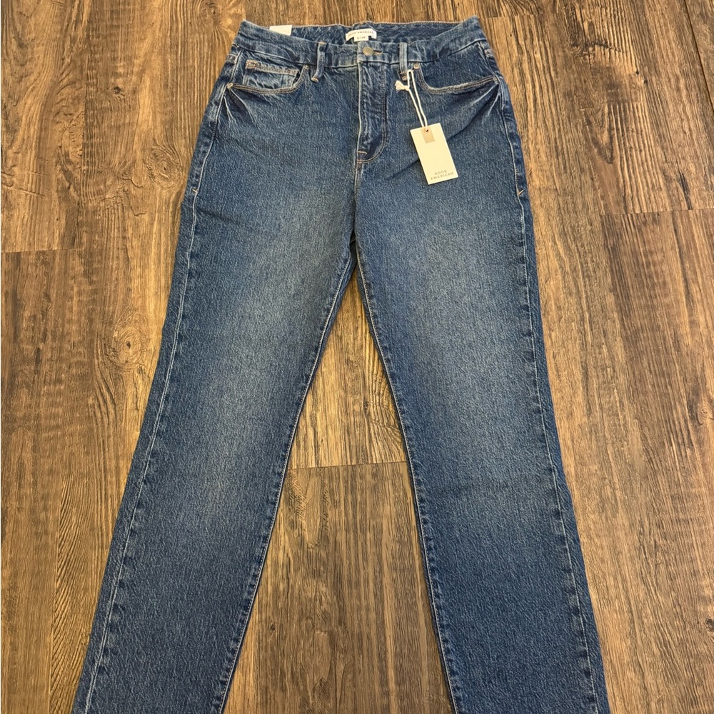 Good American Classic Jeans